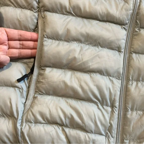 32 Degrees Silver Puffer Vest Size S small NWT - Picture 7 of 13